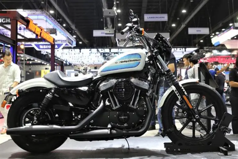 ฮาร์ลีย์-เดวิดสัน เปิดตัวมอเตอร์ไซค์รุ่นใหม่ครั้งแรกในอาเซียน ทั้งเอฟเอ็กซ์ดีอาร์ 114 และ ไออ้อน 1200 ในงานไทยแลนด์ อินเตอร์เนชั่นแนล มอเตอร์ เอ็กซ์โป 2018