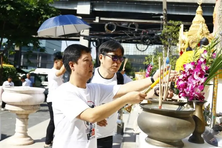 “เป้-โม” ร่วมงานครั้งแรก! นำทีมดาราบวงสรวงซีรีส์สุดฮิตเวอร์ชั่นไทย “เกินห้ามใจไม่ให้รัก” (IN TIME WITH YOU) ทางพีพีทีวี เอชดี ช่อง 36
