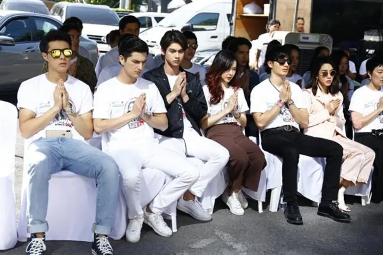 “เป้-โม” ร่วมงานครั้งแรก! นำทีมดาราบวงสรวงซีรีส์สุดฮิตเวอร์ชั่นไทย “เกินห้ามใจไม่ให้รัก” (IN TIME WITH YOU) ทางพีพีทีวี เอชดี ช่อง 36