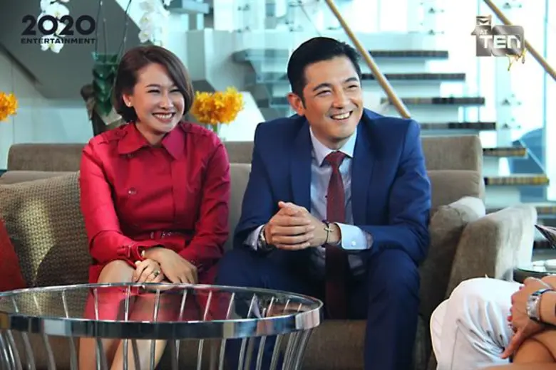 ทีวีไกด์: รายการ "ตีสิบเดย์" “หนุ่ม ศรราม” ท้า “วิทวัจน์” ลั่น!! หากตอบคำถามทายใจถูกทุกข้อ ขอทอง 1 บาทรับขวัญลูก!!