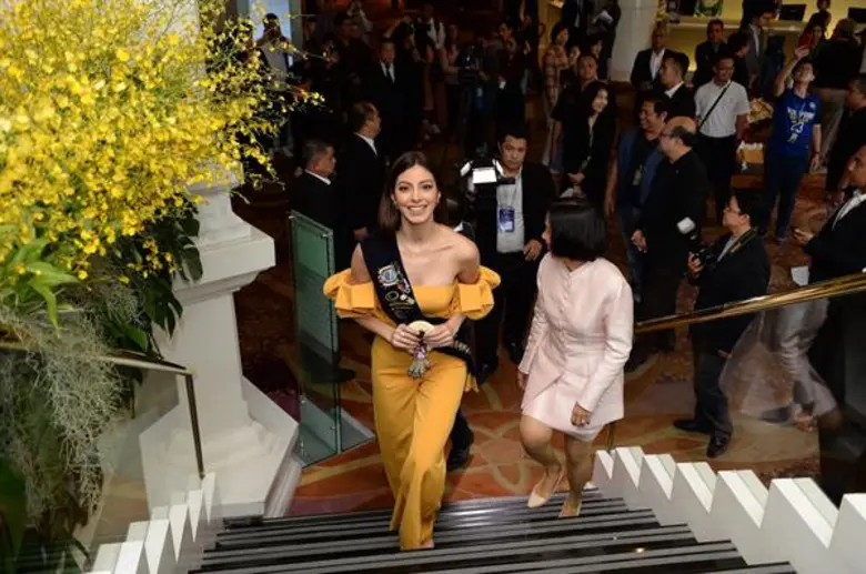 กองประกวดมิสยูนิเวิร์ส 2018 ต้อนรับสาวงาม ร่วมกิจกรรมลงทะเบียนเข้าเก็บตัววันแรก