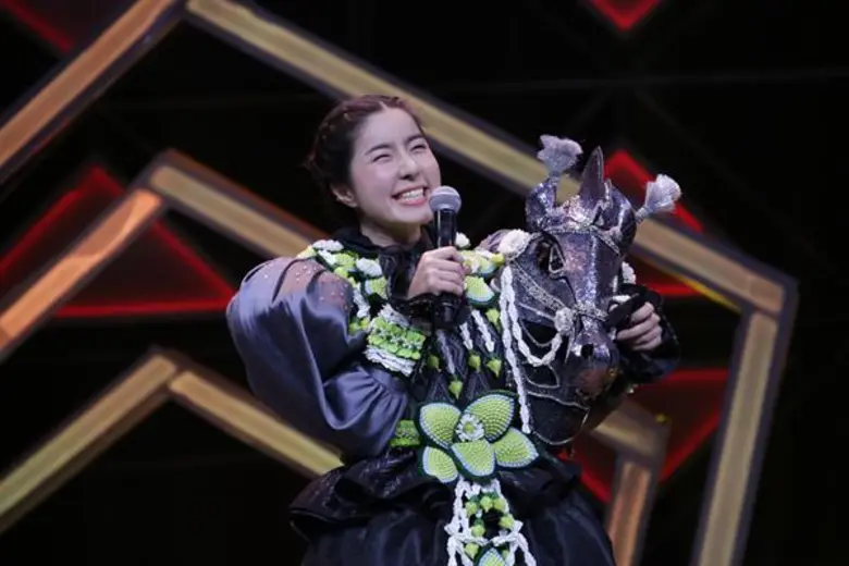 The Mask Line Thai ทำเอาอึ้งพากันเดาผิดทาง กระชากหน้ากากแก้วหน้าม้า เป็น ซอ จียอน