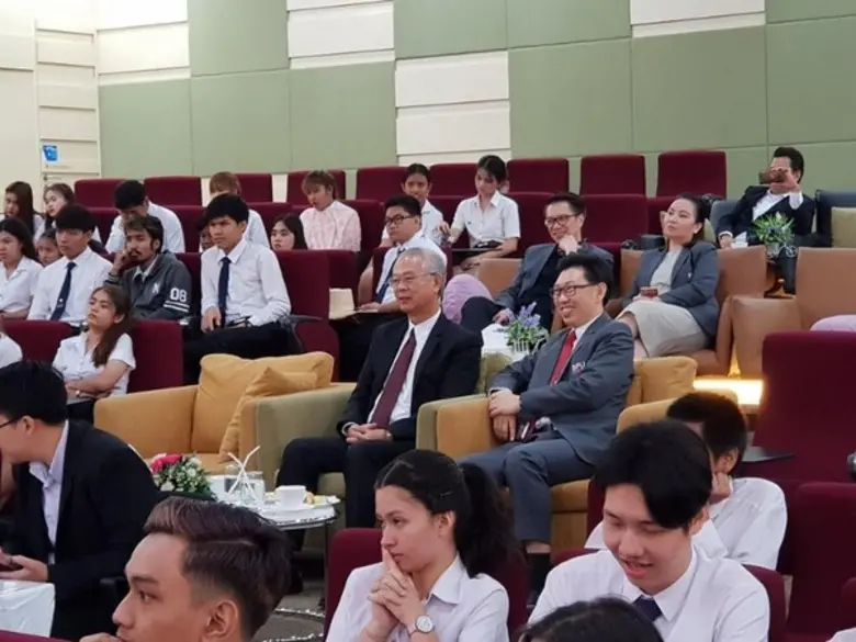 ผช.เลขา รมต.ศึกษา เยี่ยมชมศักยภาพเด็กพันธุ์ใหม่ ม.ศรีปทุม