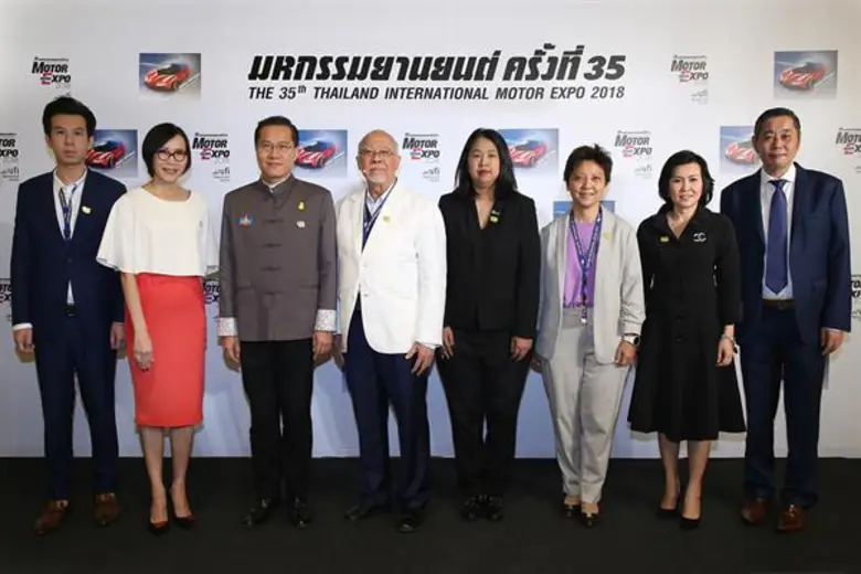 นายวีระศักดิ์ โควสุรัตน์ รัฐมนตรีว่าการกร...