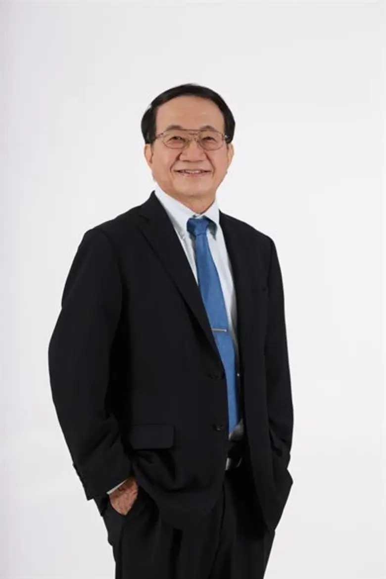 ดร.ภวัฒน์ วิทูรปกรณ์ ประธานเจ้าหน้าที่บริ...