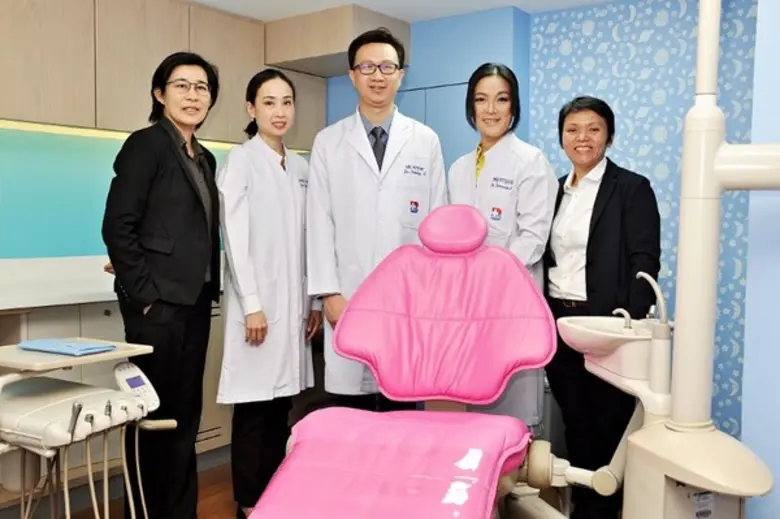 ทพญ.วลัยลักษณ์ เกียรติธนากร ผู้อำนวยการอา...