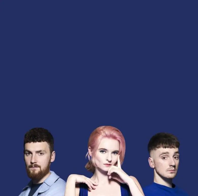 "คลีน แบนดิท" Clean Bandit วงทรีโอ ในแนวท...