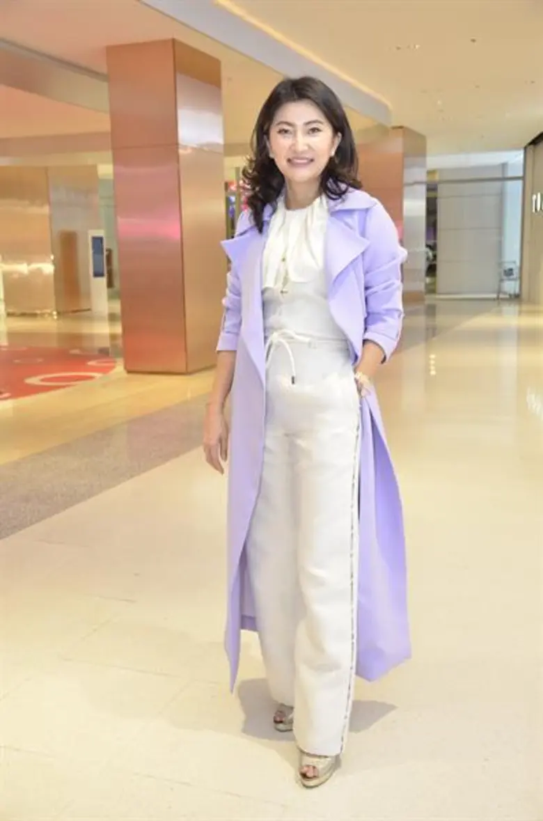 หนุ่มสาวนิวยอร์กเลิฟเวอร์เตรียมเกาะติดเทร...