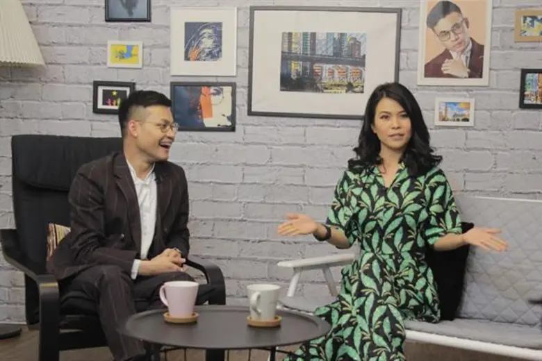 ทีวีไกด์: “Loukgolf’s English Room”  O/A วันอาทิตย์ที่  9 ธันวาคมนี้