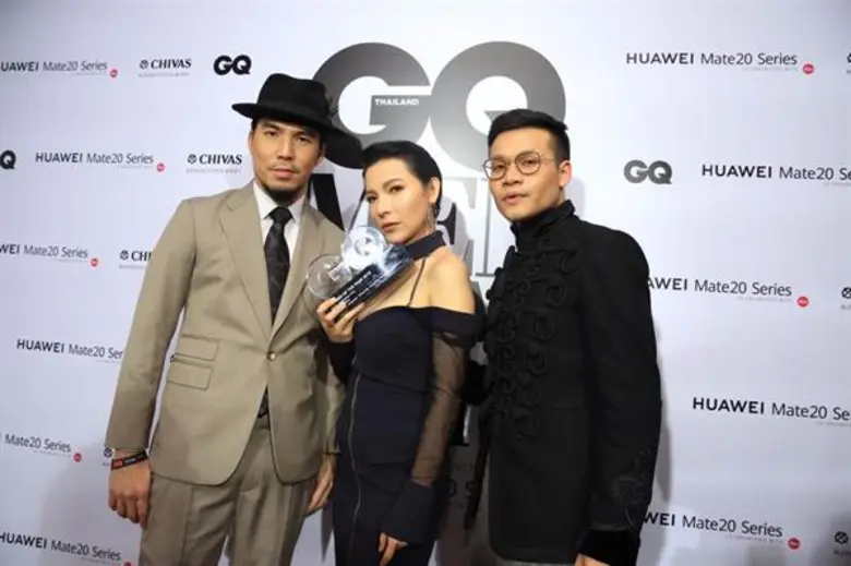 รายการวิทยุทรงอิทธิพล... เรียกว่าเป็นรายก...