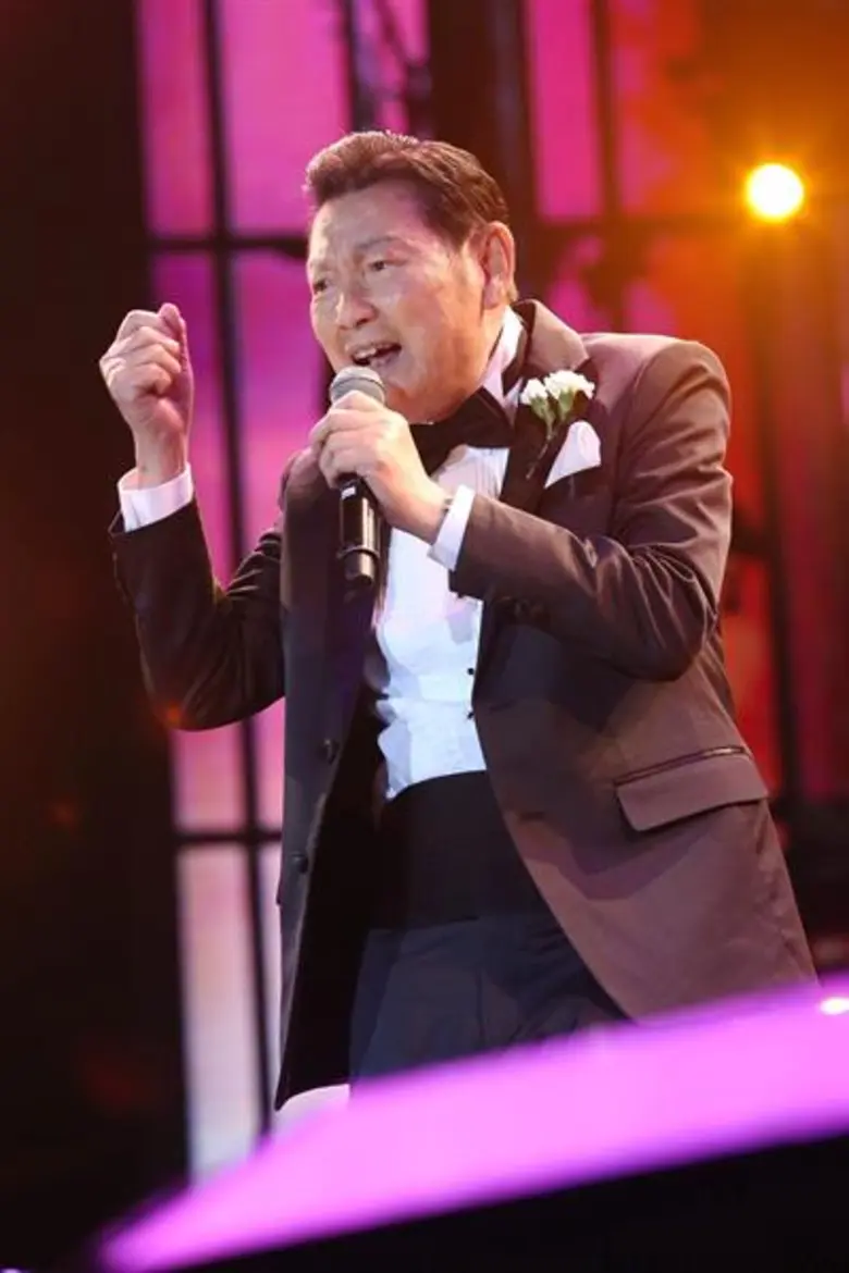 คอนเสิร์ต “MQDC presents Master of Voices ตำนานเพลงรัก 3 รุ่น สุดอบอุ่น ศิลปิน 3 รุ่น พาแฟนทวนเข็มนาฬิกา ครวญเพลง ลูกกรุง โชว์เพลงสุดประทับใจ