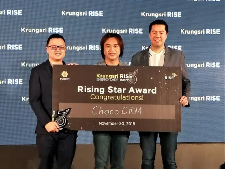 นพ.ศุภชัย ปาจริยานนท์ ผู้ก่อตั้งและผู้บริ...