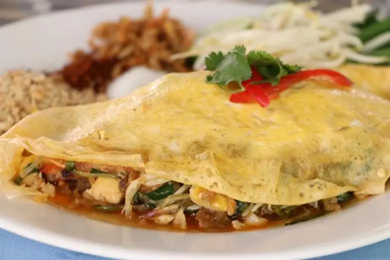 จะไม่ทนอีกต่อไป “เฟิสท์” ขอเข้าครัว เปลี่ยนผัดกะเพรา เป็นเมนูสุดพิเศษเช็คอินร้าน 'โก๋ทรงเครื่อง’ ว้าว...เมนูแบบนี้ก็มีด้วย ! 'ผัดไทยกระชับ ไข่ห่อ’ สูตรระยอง