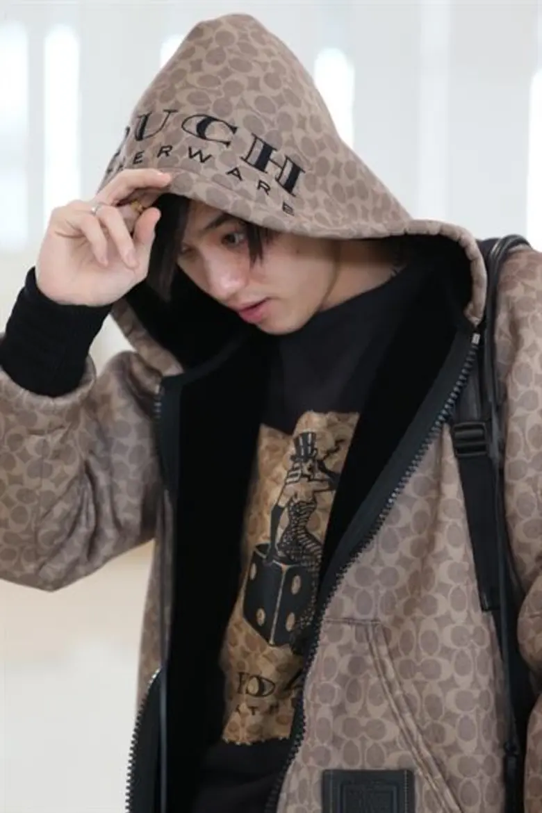 แค่แฟชั่นแอร์พอร์ตลุคก่อนขึ้นเครื่องลัดฟ้...