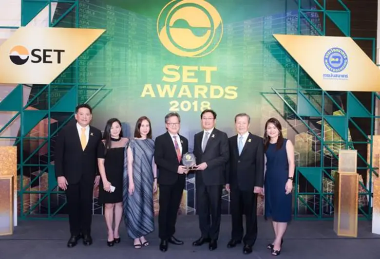 ดร.ภากร ปีตธวัชชัย กรรมการและผู้จัดการ ตล...