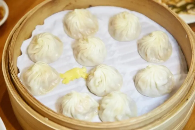 บริษัท เดอะมอลล์ กรุ๊ป จำกัด จัดกิจกรรม "...