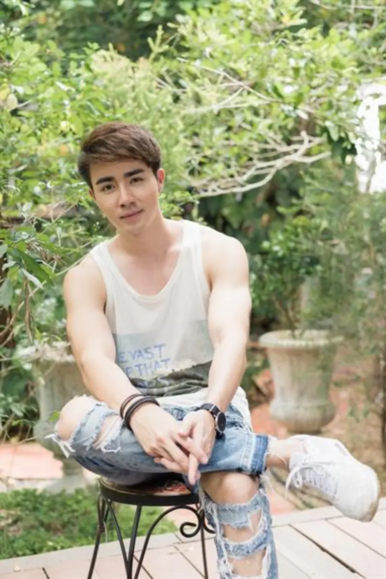 ทำเอาสาวๆ คลั่งไคล้กันเป็นแถว เมื่อหนุ่มห...