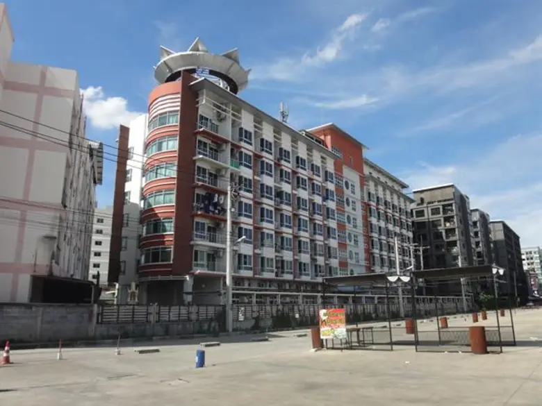 สถาปนิกชื่อดัง ดร.พัฒน สุวรรณสัมฤทธิ์ ร่วมสัมมนา เรื่อง “การออกแบบอพาร์ทเม้นท์ และคอนโดมิเนียม” ในงาน Designers’ Festival 2019 ณ SAB INDY RAMINDRA ซอยประดิษฐ์มนูธรรม 25 วันที่ 23 มกราคม 2562 เวลา 17.30 – 23.00 น.