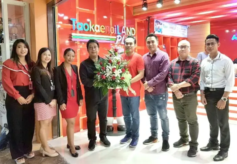 นายไพโรจน์ บุญจันทร์ ผู้จัดการทั่วไป ศูนย...