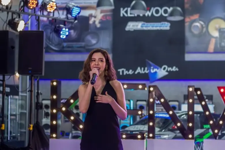 "ไอซ์ ปรีชญา" ร่วมงาน KENWOOD & QC CARAUDIO GRAND OPEN BOOTH IN MOTOR EXPO 2018