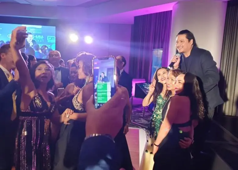 พลพล  บินลัดฟ้า ร่วมคอนเสิร์ตการกุศล “One Night in Bangkok” ณ ประเทศ ออสเตรเลีย