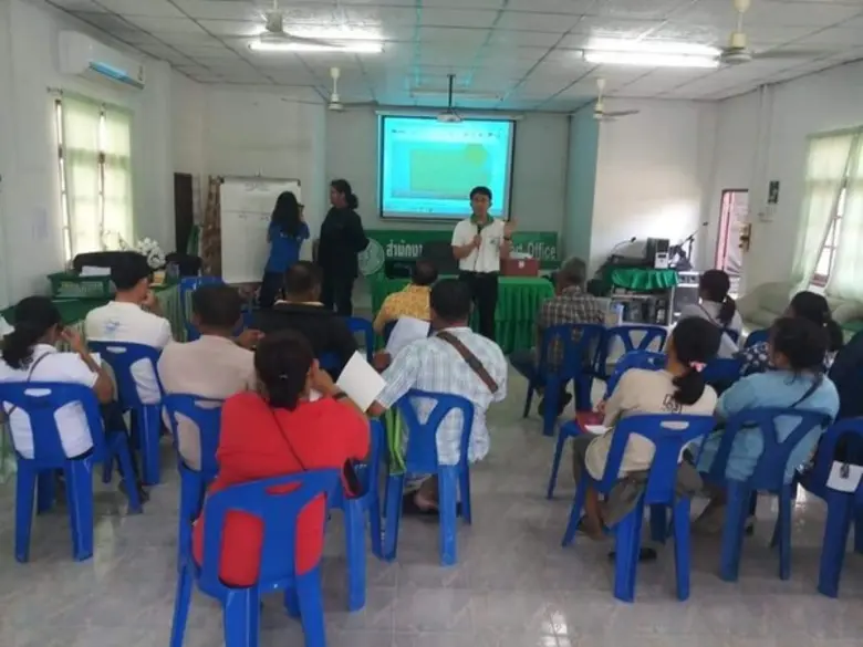 นางสาวสุจิรา กิจเจริญ เกษตรอำเภอเขาย้อย พ...