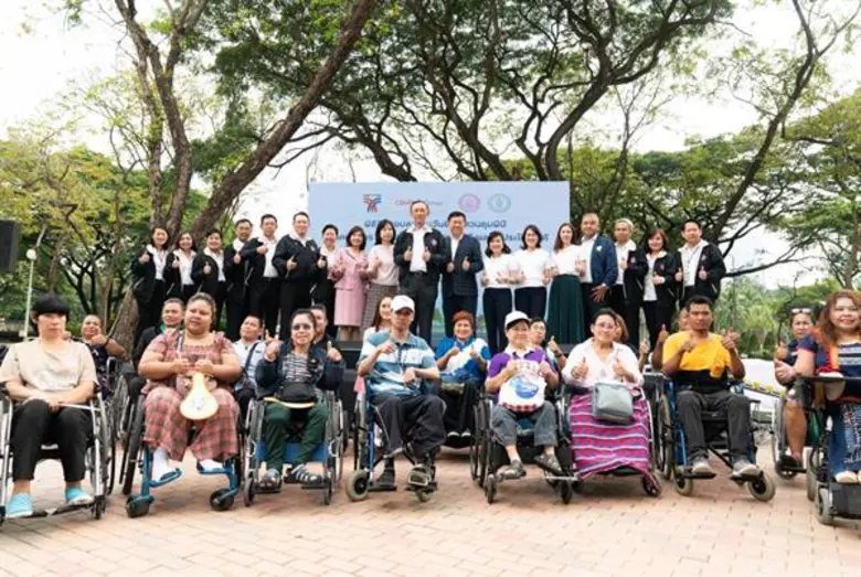 กลุ่มเซ็นทรัล ปรับปรุงลานตะวันยิ้ม พร้อมยกระดับสวนลุมพินี ให้เป็นจุดนัดพบสำหรับคนรักสุขภาพและคนทุกเพศวัยอย่างครบวงจร