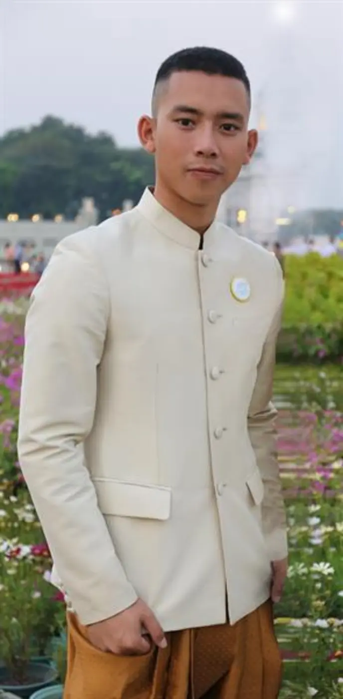 “เบิ้ล ปทุมราช” ชวนแต่งชุดไทยเที่ยว “งานอุ่นไอรัก คลายความหนาว”