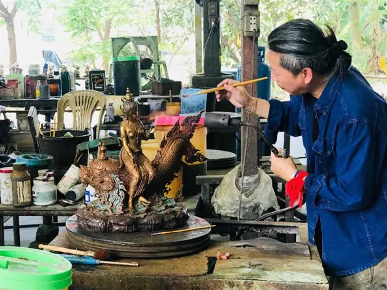 นิทรรศการ "โพสพาญชลี" งานแสดงผลงานประติกร...