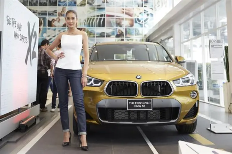 บีเอ็มดับเบิลยู เพอร์ฟอร์แมนซ์ มอเตอร์ส ผ...