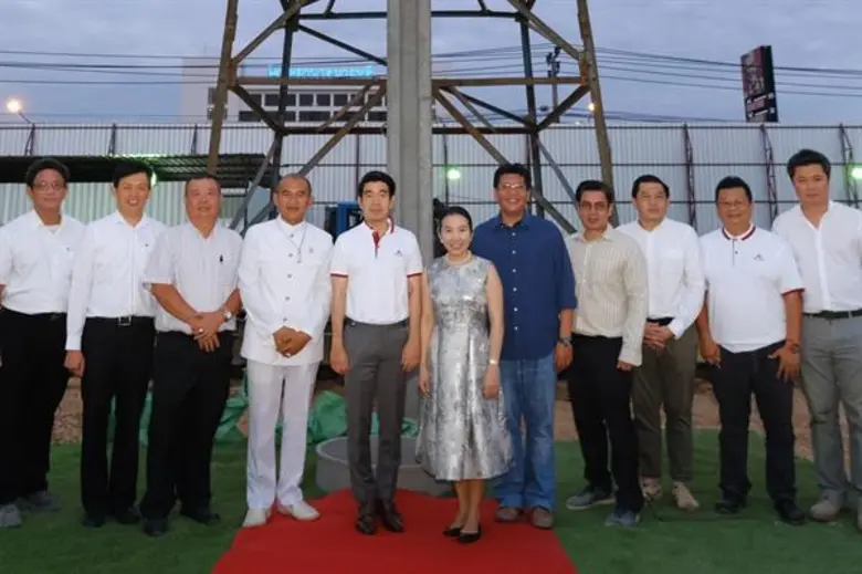 นายโสมพัฒน์ ไตรโสรัส ประธานเจ้าหน้าที่บริ...