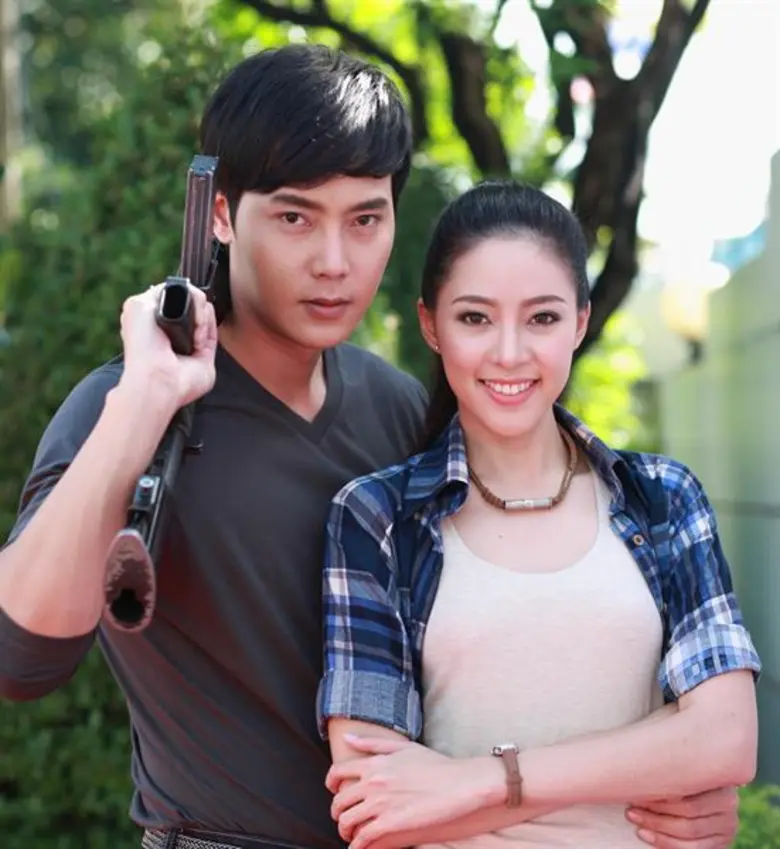 จัดใหญ่จัดเต็มกับสองละครฟอร์มยักษ์ ที่ถูก...