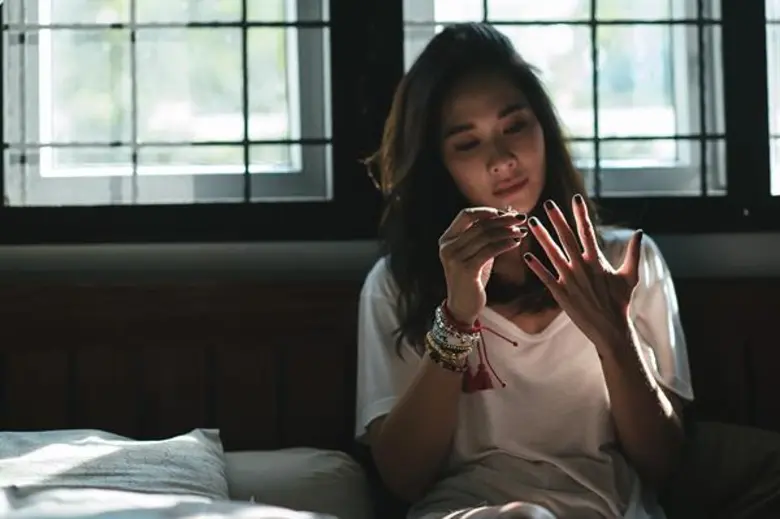 20 ตุลา เพลงช้าที่เกินคาดของ ซิลลี่ฟูลส์ กับการถ่ายทอดการแสดงแบบคาดไม่ถึงจากพลอย-เฌอมาลย์