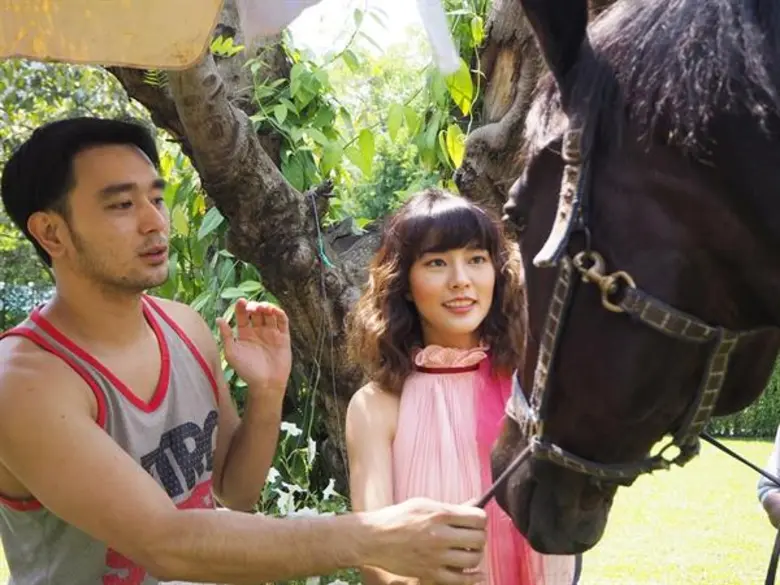 “เต๊ะ” สวมบทผู้กำกับจริงจังในภาพยนตร์ “Sugar Cafe”