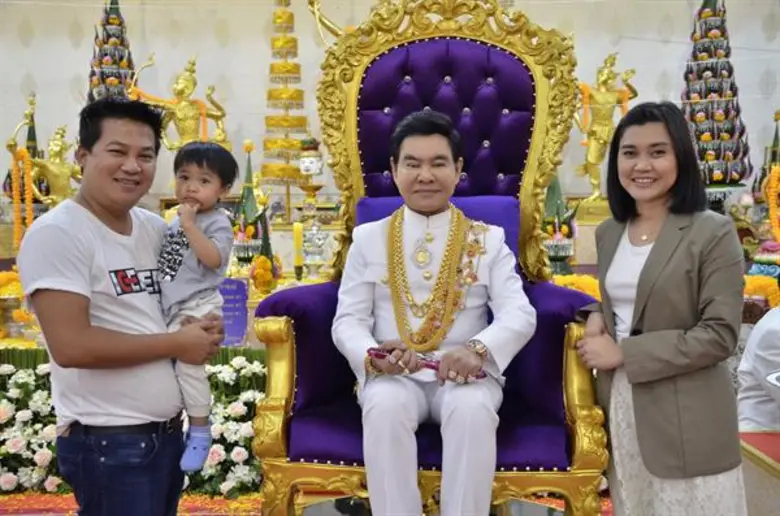 ไม่ว่าจะอยู่ในวงการไหน ประกอบอาชีพอะไร ทุ...