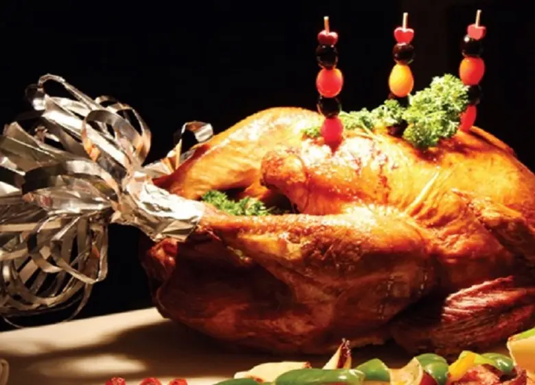 เฉลิมฉลองวันคริสต์มาสอีฟ ที่โรงแรม เดอะ แกรนด์ โฟร์วิงส์ คอนเวนชั่น กรุงเทพฯ	