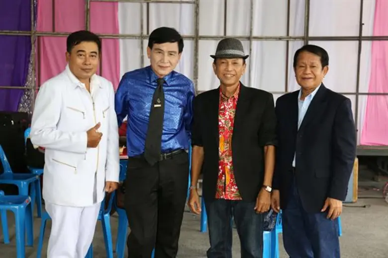 “อ.ศรเทพศรทอง” ราชาเพลงลูกทุ่ง จัด “พิธีไหว้ครูยา” 2561ศิลปินลูกทุ่งเสียงทองร่วมงานคึกคัก