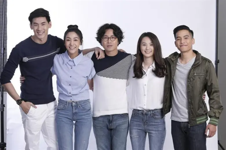 "X" ในวัยเด็ก ได้เจอกับเพื่อนๆ แบบพร้อมหน...