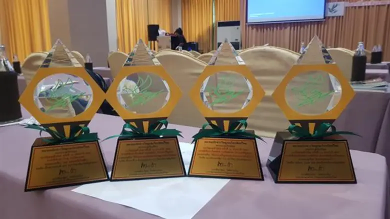 นิเทศศาสตร์ มรภ.สงขลา ผงาดเวทีสายฟ้าน้อย สุดเจ๋งกวาด 4 รางวัลดีเด่น-ชมเชย ประกวดสารคดีเชิงข่าว