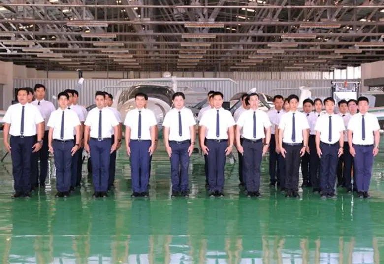 พลเรือตรี ปิยะ อาจมุงคุณ ผู้ว่าการสถาบันก...