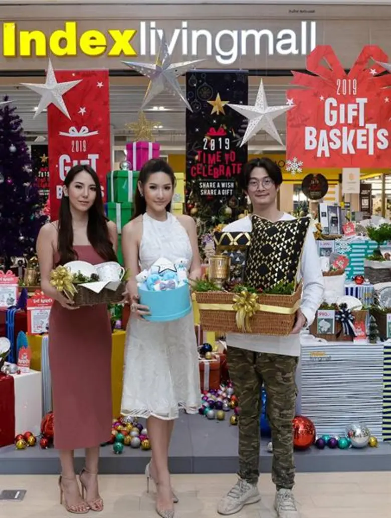 “อินเด็กซ์ ลิฟวิ่งมอลล์” ชวน อาจารย์ช้าง-ทศพร ศรีตุลา คัดของขวัญมงคล แนะของแต่งบ้านเสริมดวงเด่น-แก้เคล็ด รับปีหมูทอง 2562