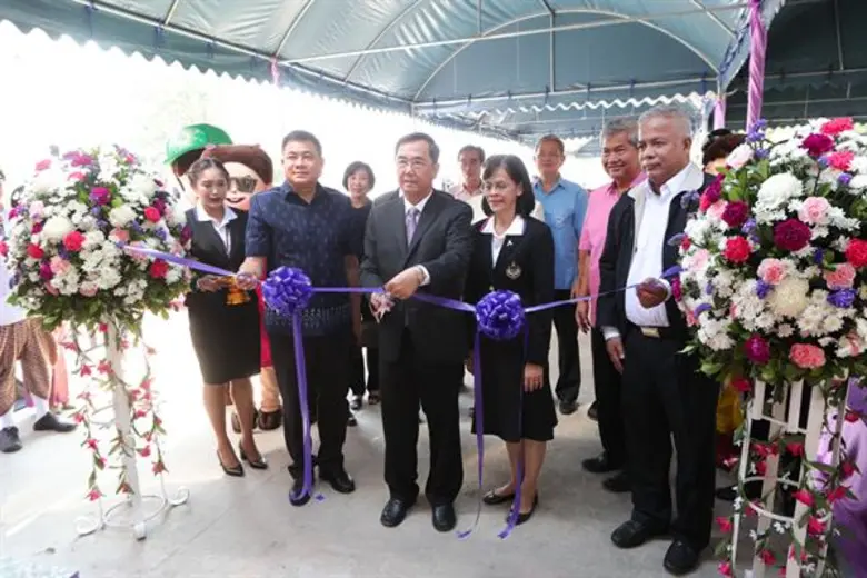 พก. จัดงาน 5 ทศวรรษแห่งการก้าวย่าง : สานรักครอบครัวสู่ชุมชน “บ้านกึ่งวิถีชาย” ปทุมธานี ต้องการเปิดกว้างให้สังคม เปิดรับและเข้าใจในคนไข้จิตทุเลา พร้อมรับสู่สังคมในอนาคต