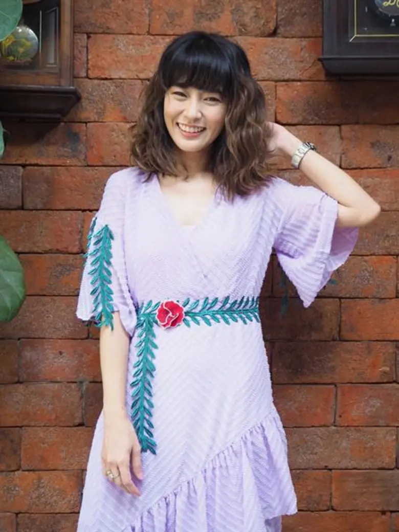 “หมูมิ้นท์” รับบท “เจ๊เนย” เจ้าของร้านกาแฟบ้าเรื่องดวง