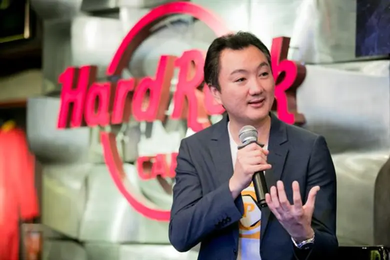 มาแรงแซงทุกโค้ง ต้องยกให้กระแสการช้อปปิ้ง...