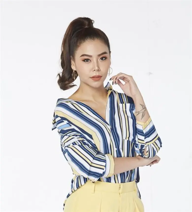 เจ เอส แอล ยกทัพนักแสดงคับคั่ง เตรียมส่งความสุขอย่างต่อเนื่อง ดึง “ปอ อรรณพ – แป้ง มิตรชัย” ลงละครเวที “บ้านเรือนเคียงกัน สุนทราภรณ์ เดอะมิวสิคัล” ลำดับที่ 7