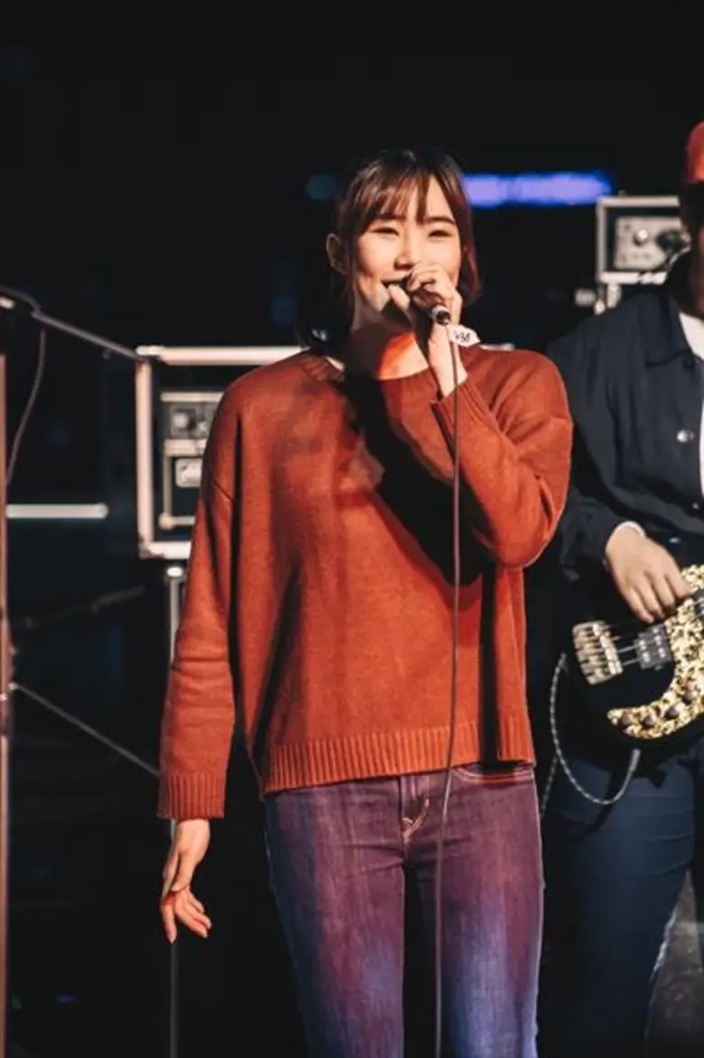 มันส์ไฟลุก!! มี เรคคอร์ด จัดปาร์ตี้เปิดตัวศิลปินใหม่9เบอร์