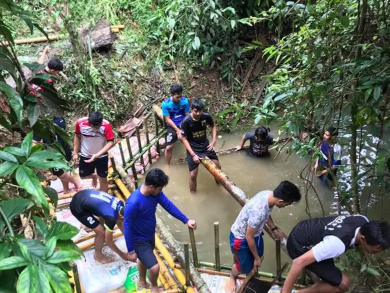 'สิงห์อาสา’ มรภ.สงขลา สร้างฝายกั้นน้ำ เตรียมรับมือปัญหาภัยแล้ง