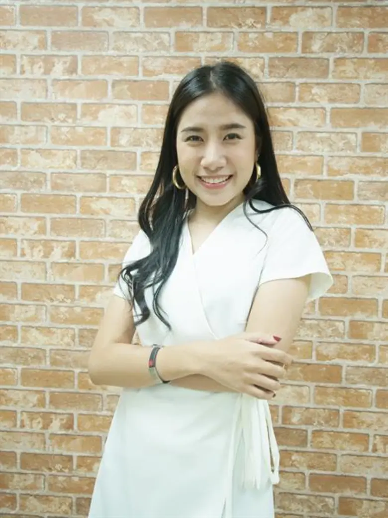 อิงอิง ลลิตวดี” พิธีกร ผู้สื่อข่าวภาคสนามไฟแรง!