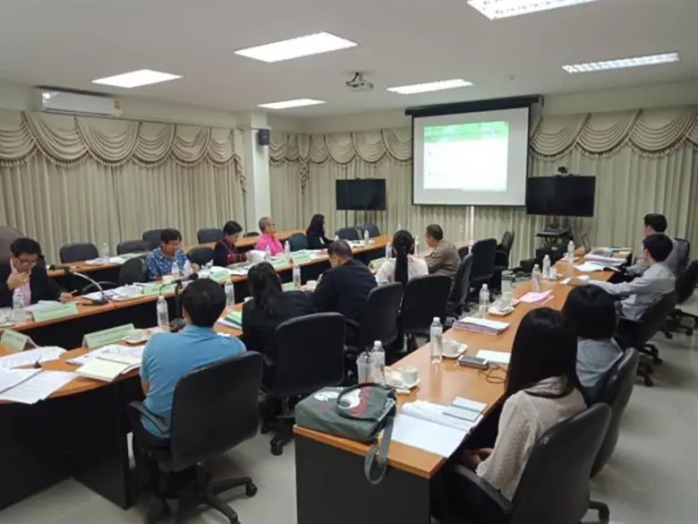 ผู้ตรวจราชการกรม ร่วมประชุมคณะทำงานสรรหาป...