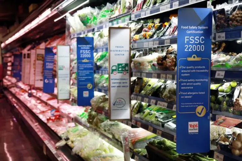 “เซ็นทรัล ฟู้ด ฮอลล์ และ ท็อปส์” ผ่านมาตรฐานระดับโลก FSSC 22000 รายแรกในเอเชียตะวันออกเฉียงใต้ สร้างมาตรฐานใหม่ด้านความปลอดภัยในอาหาร ให้ซูเปอร์มาร์เก็ตเมืองไทย